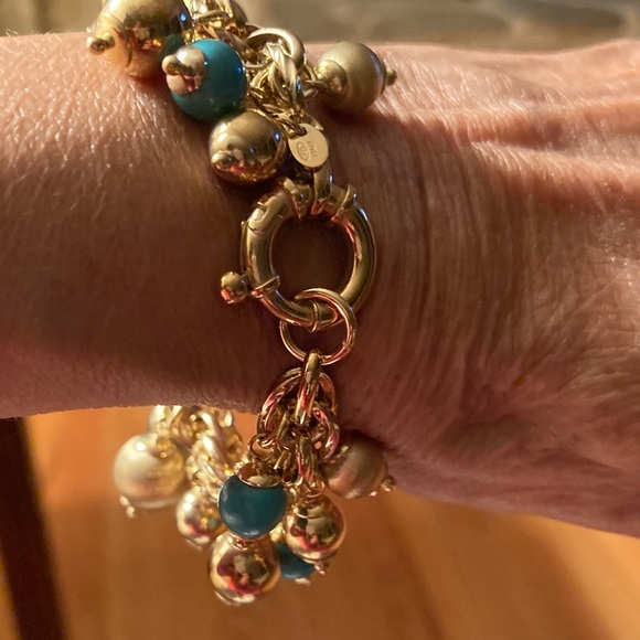 Veronese Gold Bead Bracelet - Picture 5 of 6